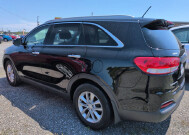 2018 Kia Sorento in North Little Rock, AR 72117-1620 - 18120431 3