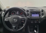 2015 Volkswagen Tiguan in Indianapolis, IN 46222 - 18120733 22
