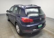 2015 Volkswagen Tiguan in Indianapolis, IN 46222 - 18120733 5