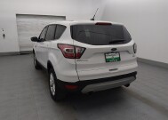 2017 Ford Escape in Lakeland, FL 33815 - 18121430 5