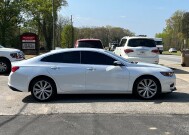 2017 Chevrolet Malibu in Flowery Branch, GA 30542 - 18121540 4