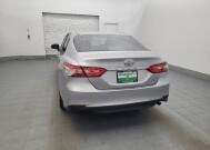 2018 Toyota Camry in Lakeland, FL 33815 - 18121616 6