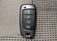 2019 Hyundai Santa Fe in Tampa, FL 33619 - 18121952 32