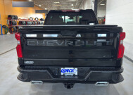 2024 Chevrolet Silverado 1500 in Burlington, WI 53105 - 18122916 4