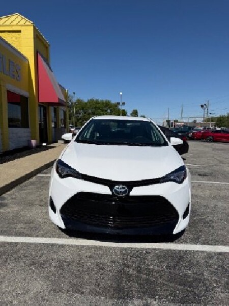 2018 Toyota Corolla in Indianapolis, IN 46222-4002 - 18123299