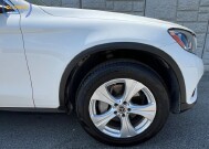 2018 Mercedes-Benz GLC 300 in Decatur, GA 30032 - 18123562 11
