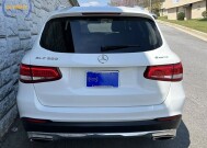 2018 Mercedes-Benz GLC 300 in Decatur, GA 30032 - 18123562 5