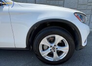 2018 Mercedes-Benz GLC 300 in Decatur, GA 30032 - 18123562 11