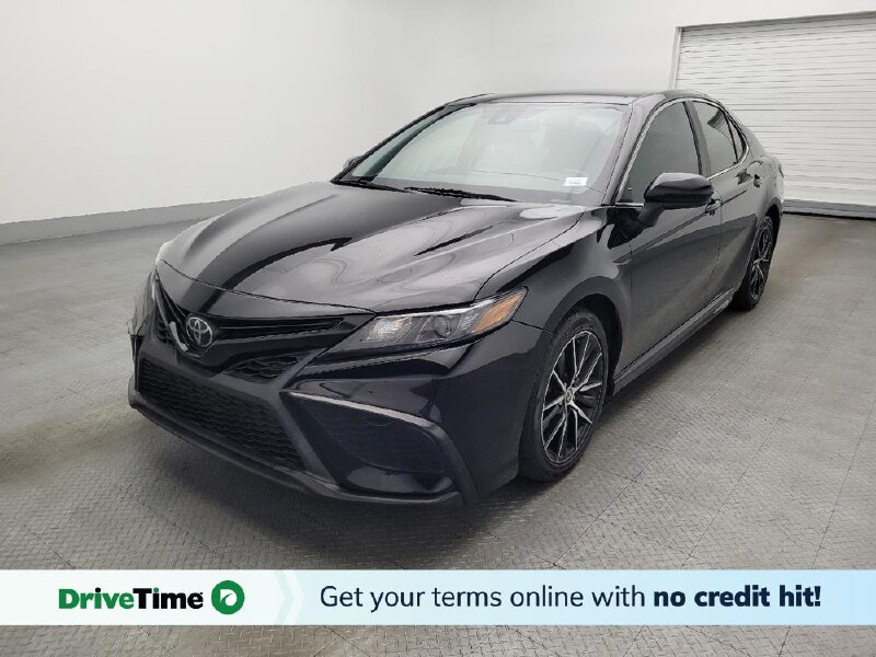 2021 Toyota Camry in Miami, FL 33157 - 18123921