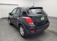 2020 Chevrolet Trax in Kissimmee, FL 34744 - 18123971 5