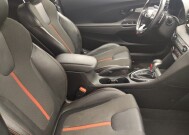 2019 Hyundai Veloster in Bradenton, FL 34207 - 18124344 21