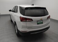 2022 Chevrolet Equinox in Topeka, KS 66611 - 18125410 6