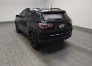 2019 Jeep Compass in Lombard, IL 60148 - 18125942 5