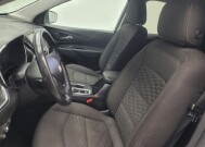 2020 Chevrolet Equinox in Indianapolis, IN 46222 - 18125975 17