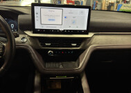 2025 Ford Explorer in Burlington, WI 53105 - 18125999 30