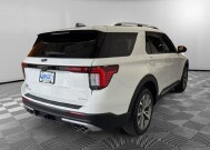 2025 Ford Explorer in Burlington, WI 53105 - 18125999 5