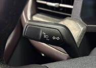 2025 Ford Explorer in Burlington, WI 53105 - 18125999 26