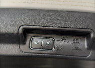 2025 Ford Explorer in Burlington, WI 53105 - 18125999 23