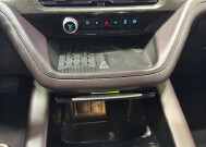 2025 Ford Explorer in Burlington, WI 53105 - 18125999 33
