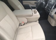 2017 Nissan Titan in Albany, GA 31705 - 18126355 21