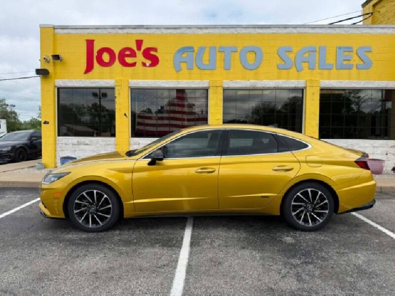 2020 Hyundai Sonata in Indianapolis, IN 46222-4002 - 18126398