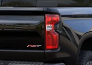 2026 Chevrolet Silverado 1500 in Burlington, WI 53105 - 18126589 13