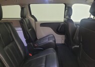 2016 Chrysler Town & Country in Toledo, OH 43617 - 18126911 19