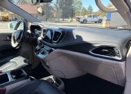 2018 Chrysler Pacifica in Arvada, CO 80002 - 18127149 13