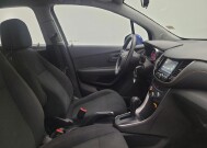 2017 Chevrolet Trax in Miamisburg, OH 45342 - 18127336 21