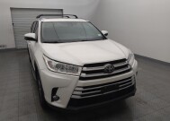 2019 Toyota Highlander in Tyler, TX 75701 - 18127665 14
