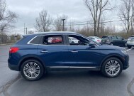 2017 Lincoln MKX in Marysville, OH 43040 - 18127824 11