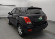 2021 Chevrolet Trax in Lakeland, FL 33815 - 18127992 5