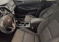 2017 Hyundai Tucson in Clearwater, FL 33764 - 18127995 17