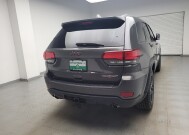 2017 Jeep Grand Cherokee in Grand Rapids, MI 49508 - 18128342 7