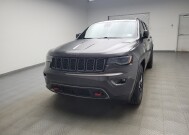 2017 Jeep Grand Cherokee in Grand Rapids, MI 49508 - 18128342 15