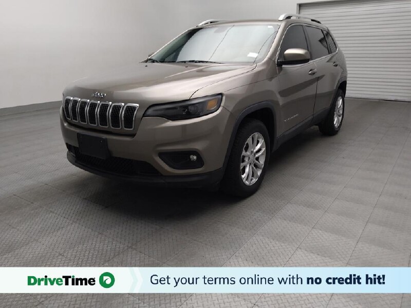 2019 Jeep Cherokee in Live Oak, TX 78233 - 18128489