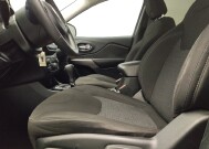 2019 Jeep Cherokee in Live Oak, TX 78233 - 18128489 17