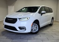 2023 Chrysler Pacifica in Cinnaminson, NJ 08077 - 18128888 1