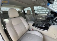 2015 INFINITI Q70 in Decatur, GA 30032 - 18128936 44