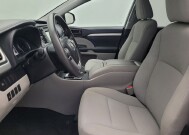 2019 Toyota Highlander in Gainesville, FL 32609 - 18129142 17