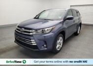 2019 Toyota Highlander in Ocala, FL 34471 - 18129146 1