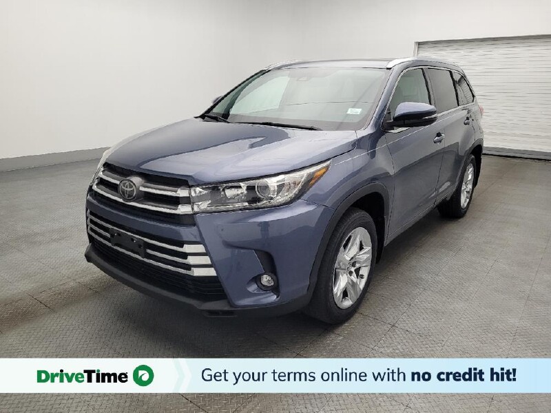 2019 Toyota Highlander in Ocala, FL 34471 - 18129146