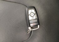 2017 Ford Edge in St. Louis, MO 63136 - 18129402 32