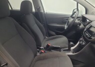 2020 Chevrolet Trax in Indianapolis, IN 46222 - 18129445 21