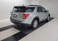 2022 Ford Explorer in St. Louis, MO 63125 - 18129739 9