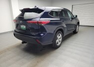 2021 Toyota Highlander in Taylor, MI 48180 - 18129755 9