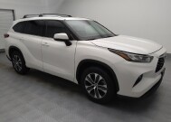 2020 Toyota Highlander in Wichita, KS 67207 - 18129863 11