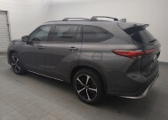 2022 Toyota Highlander in Baton Rouge, LA 70816 - 18129953 3