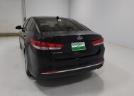 2018 Kia Optima in Columbus, OH 43231 - 18130004 6