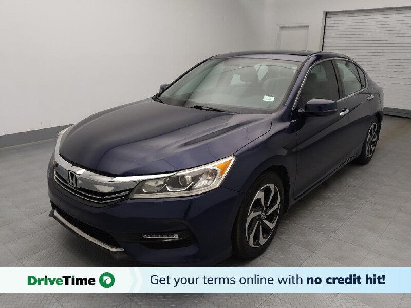 2017 Honda Accord in Topeka, KS 66611 - 18130029